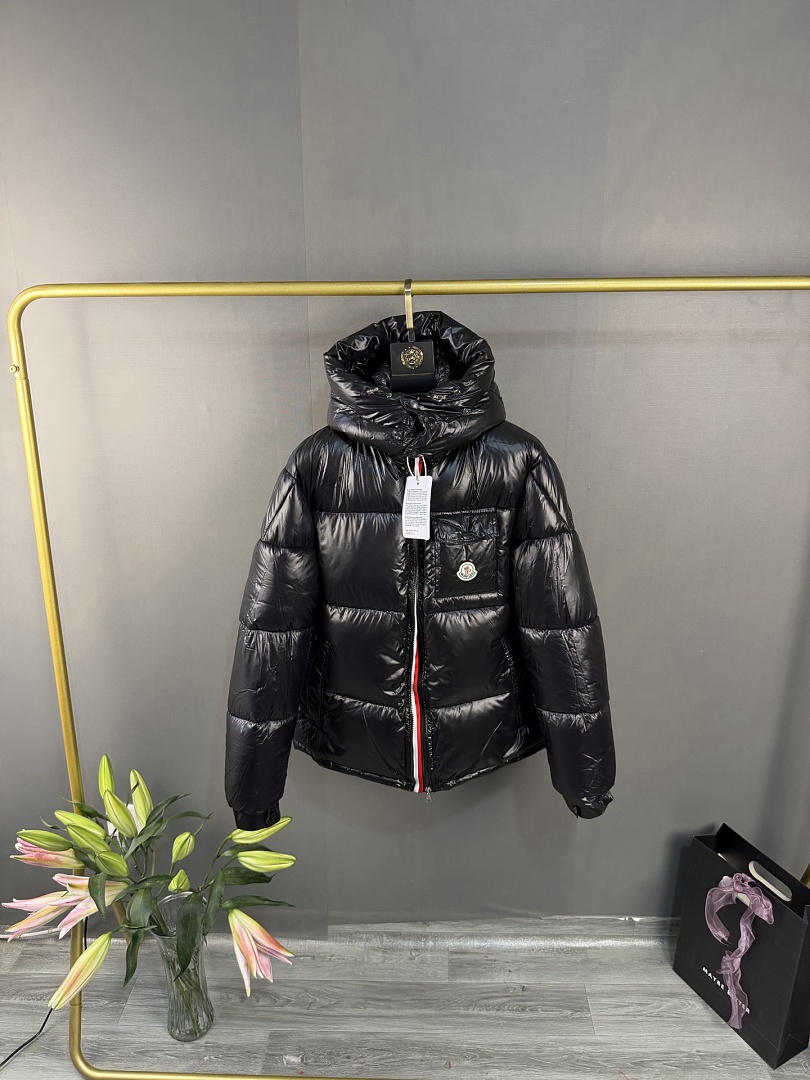 Moncler Montbeliard · ZT14036