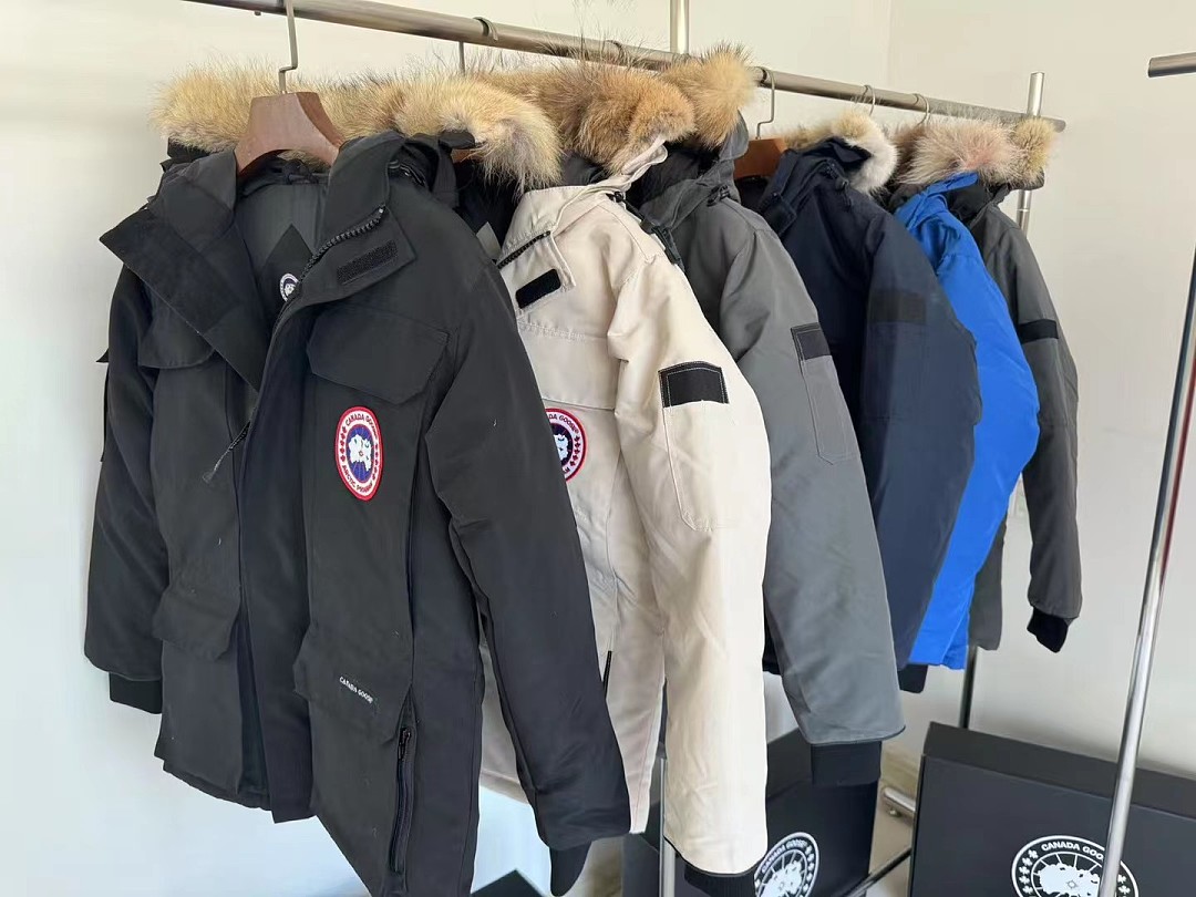 Canada Goose Expedition Parka · ZT13897 — תמונה 10