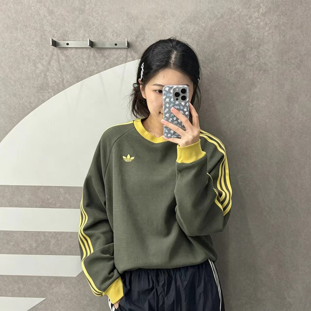 Adidas Adicolor Classics Waffle Crew · ZT13942 — תמונה 7