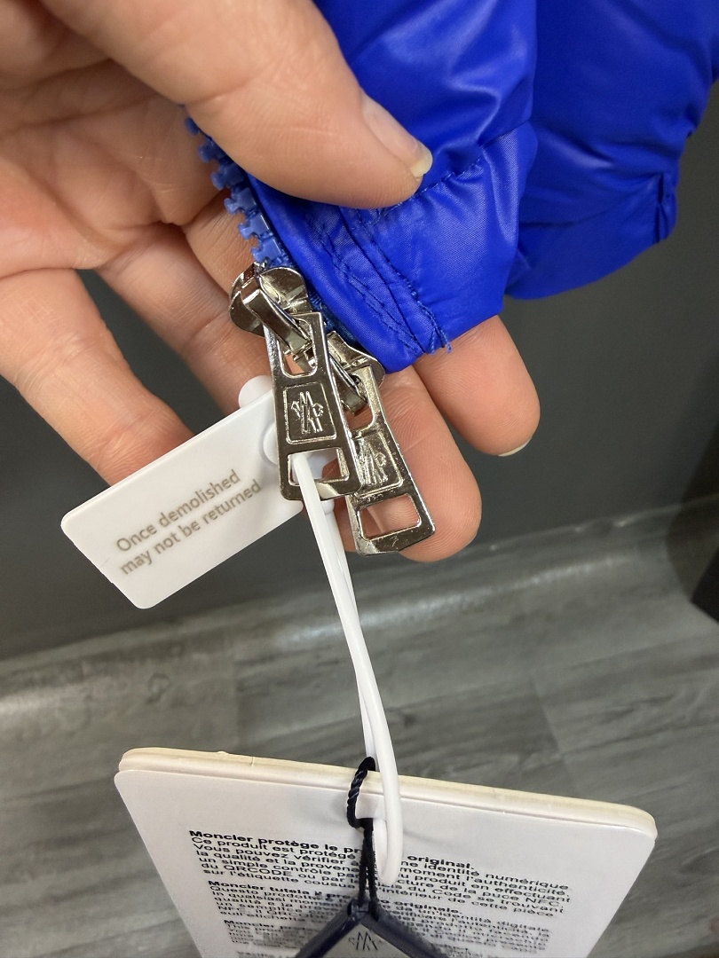 Moncler Montbeliard · ZT14036 — תמונה 28