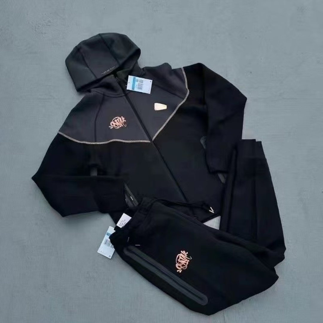 Nike Tech Fleece x Central Cee · ZT14107 — תמונה 6