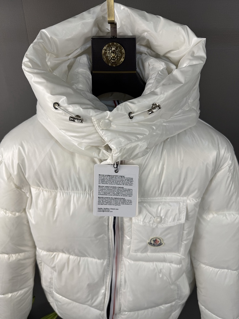 Moncler Montbeliard · ZT14036 — תמונה 63