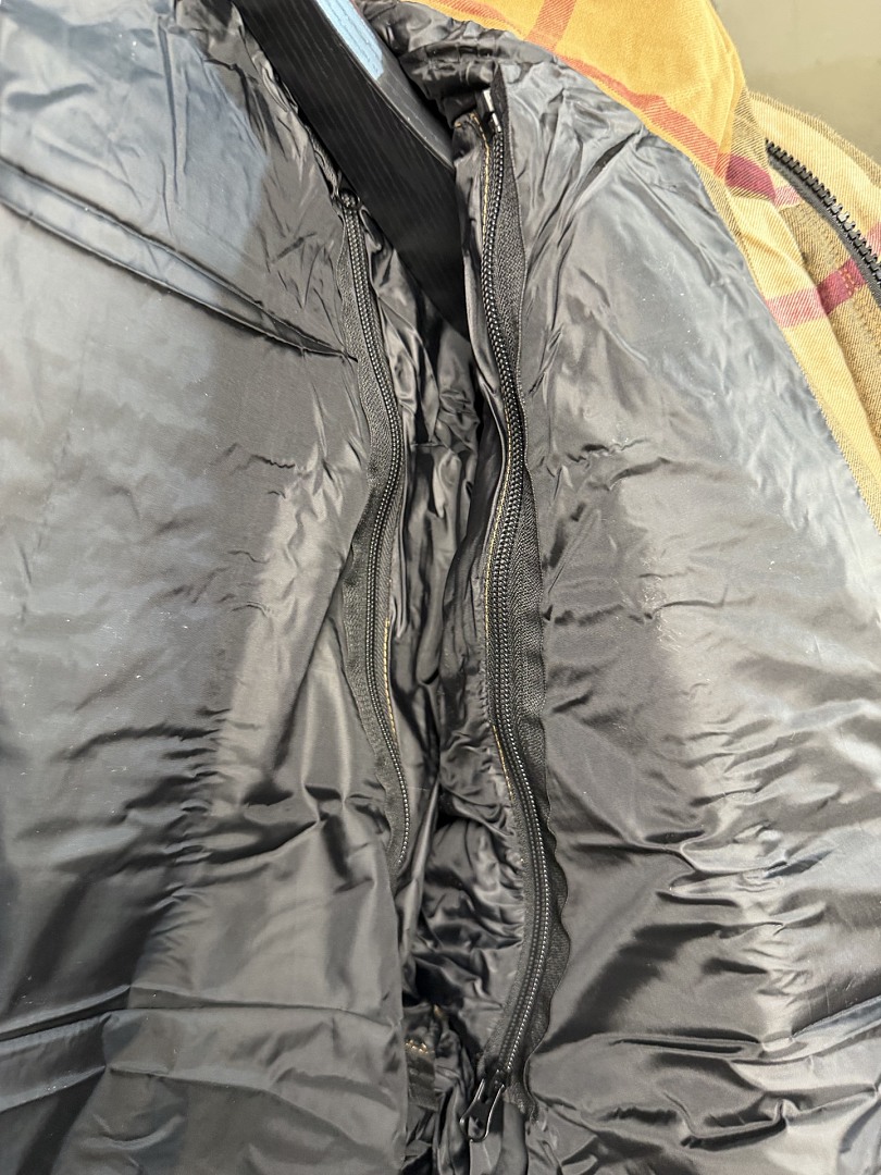 Burberry Check Hooded Puffer Jacket · ZT14041 — תמונה 8