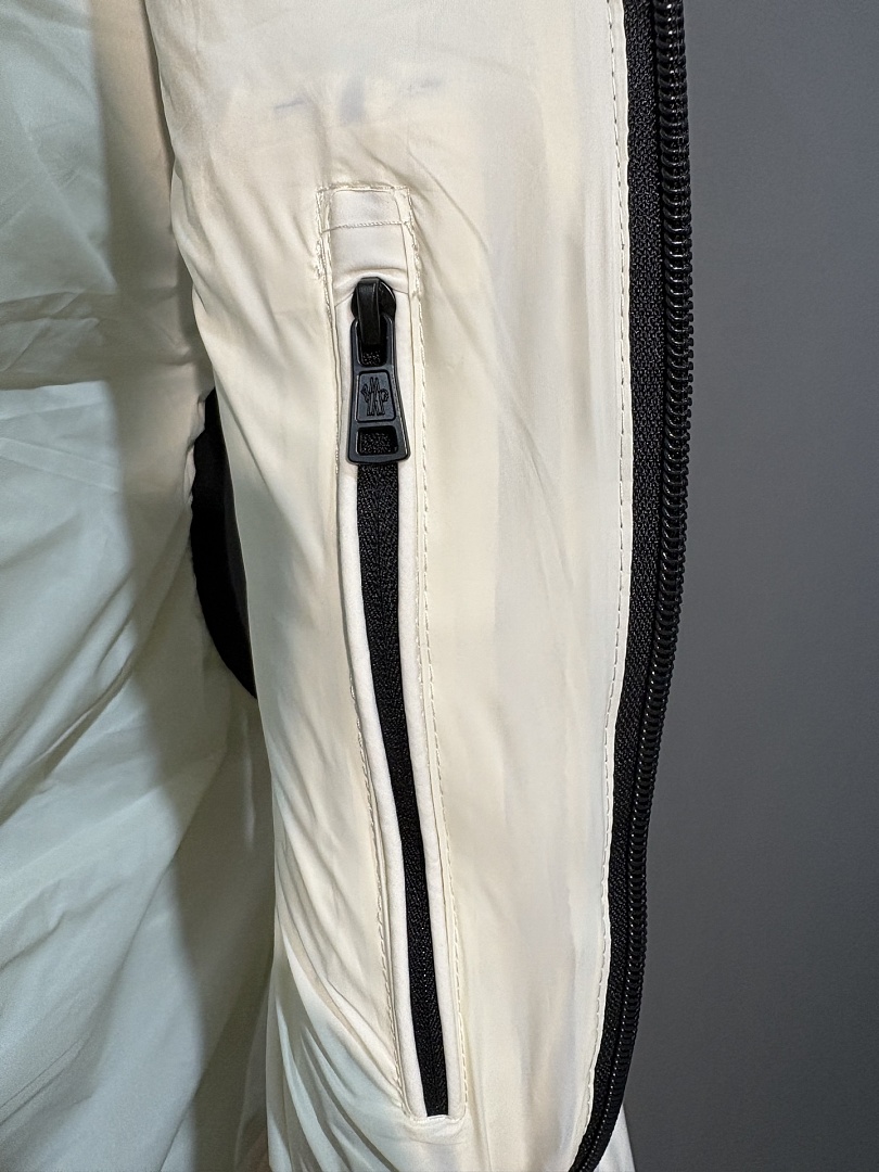 Moncler — וסט פוך · ZT14007 — תמונה 6