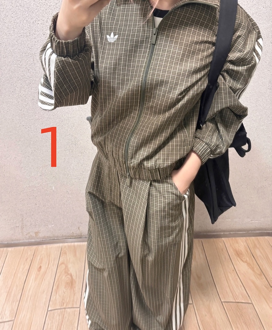 Adidas Checks Track Top · ZT13977