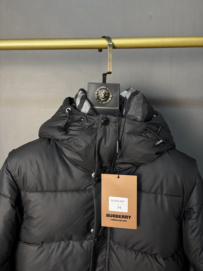 Burberry Bideford Puffer Jacket · ZT14054 — תמונה 3