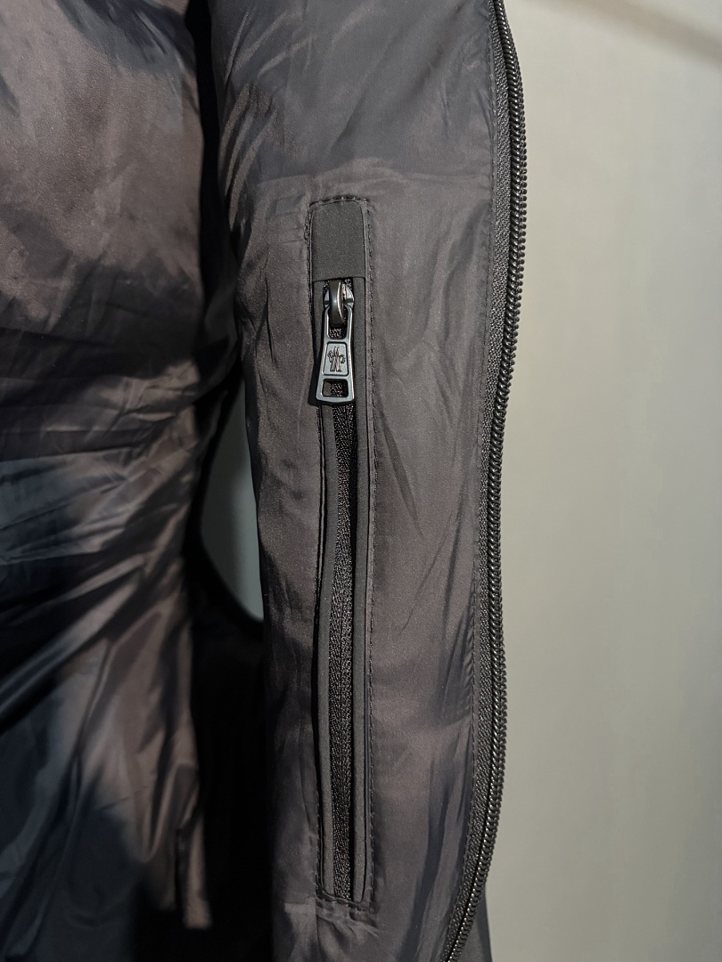 Moncler — וסט פוך · ZT14008 — תמונה 9