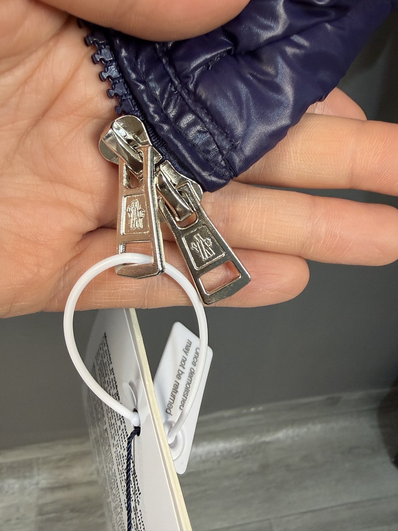 Moncler Montbeliard · ZT14036 — תמונה 30
