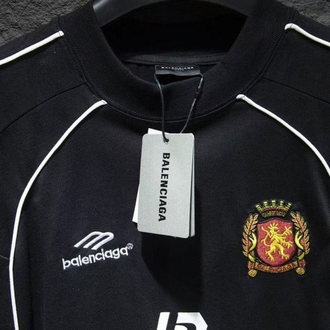 Balenciaga Lion Crest Soccer T Shirt · ZT13999 — תמונה 10