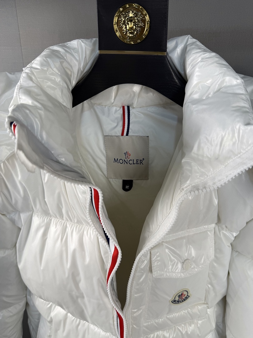 Moncler Montbeliard · ZT14036 — תמונה 68