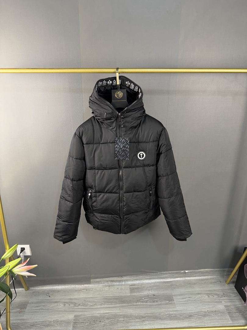 Trapstar Irongate Detachable Hooded Puffer · ZT14055