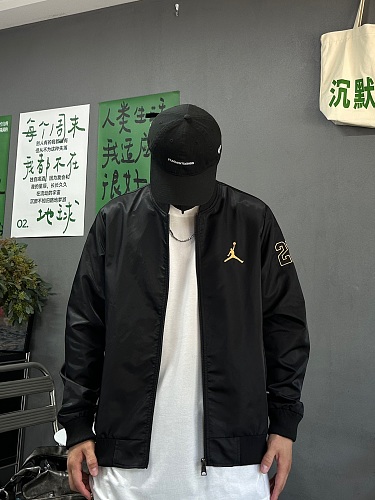 Jordan Essentials Renegade Bomber Jacket · ZT13800