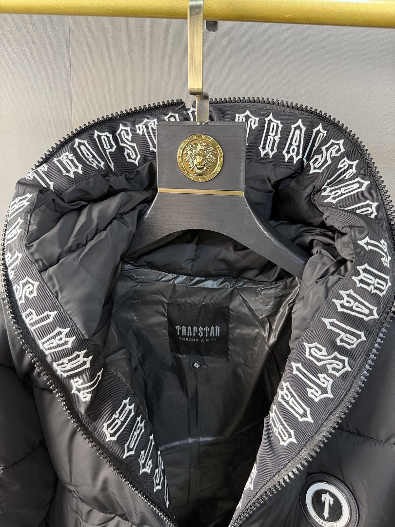 Trapstar Irongate Detachable Hooded Puffer · ZT14055 — תמונה 7