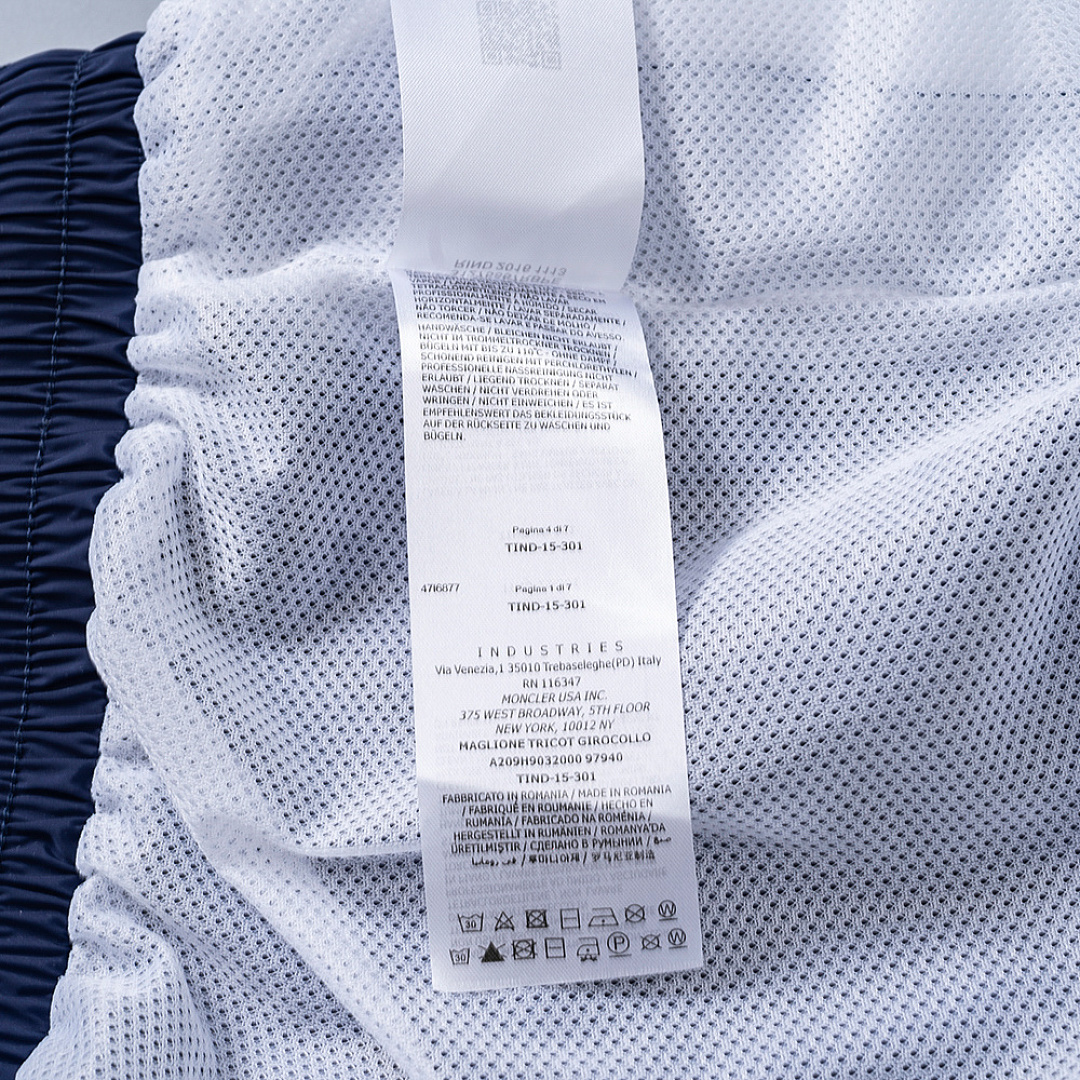 Moncler Navy Blue Logo Patch Swim · ZT12587 — תמונה 6