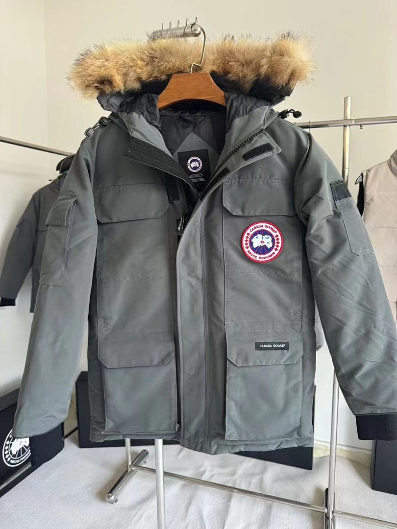 Canada Goose Expedition Parka · ZT13897 — תמונה 5