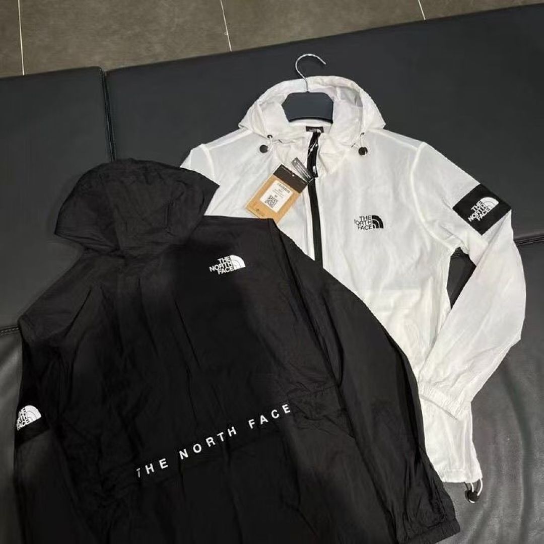 The North Face Cyclone Wind Jacket · ZT14114