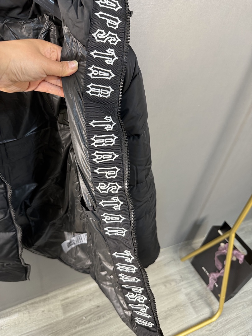 Trapstar Irongate Detachable Hooded Puffer · ZT14055 — תמונה 8