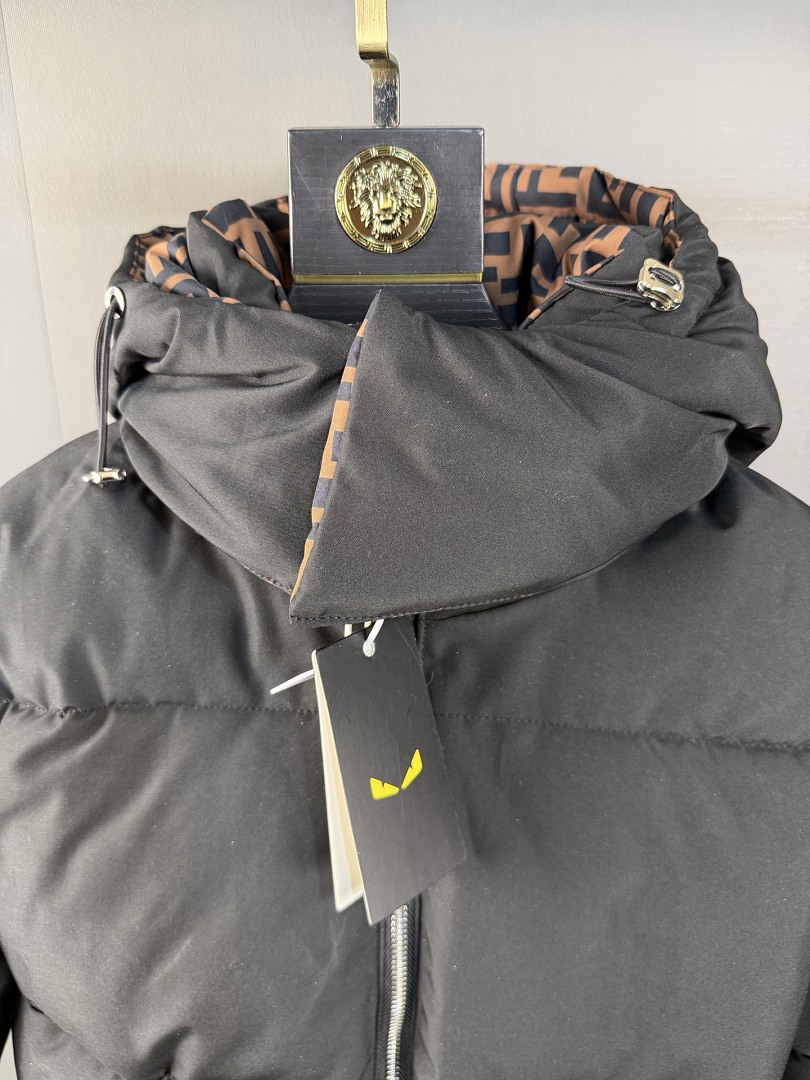 Fendi Puffer Jacket · ZT14012 — תמונה 3