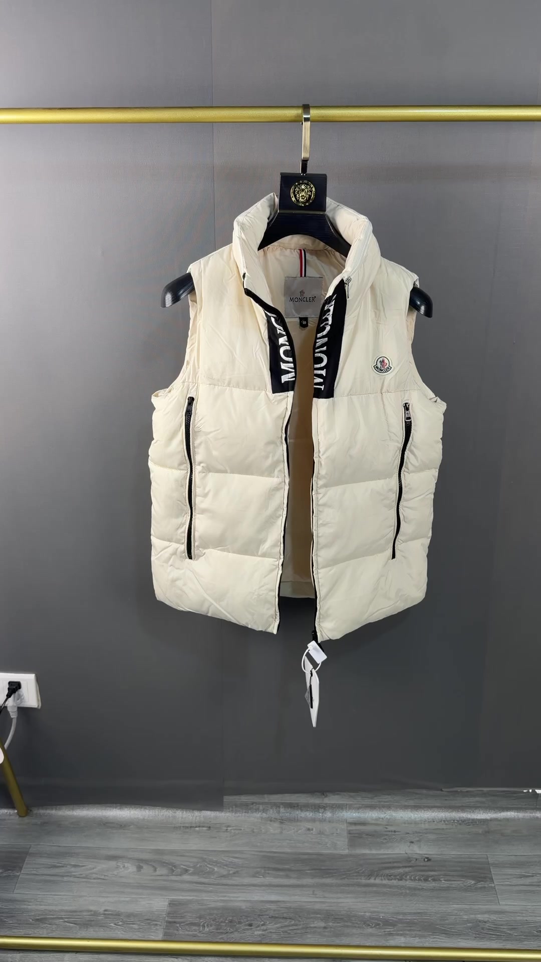 Moncler Tibb · ZT14035 — תמונה 2
