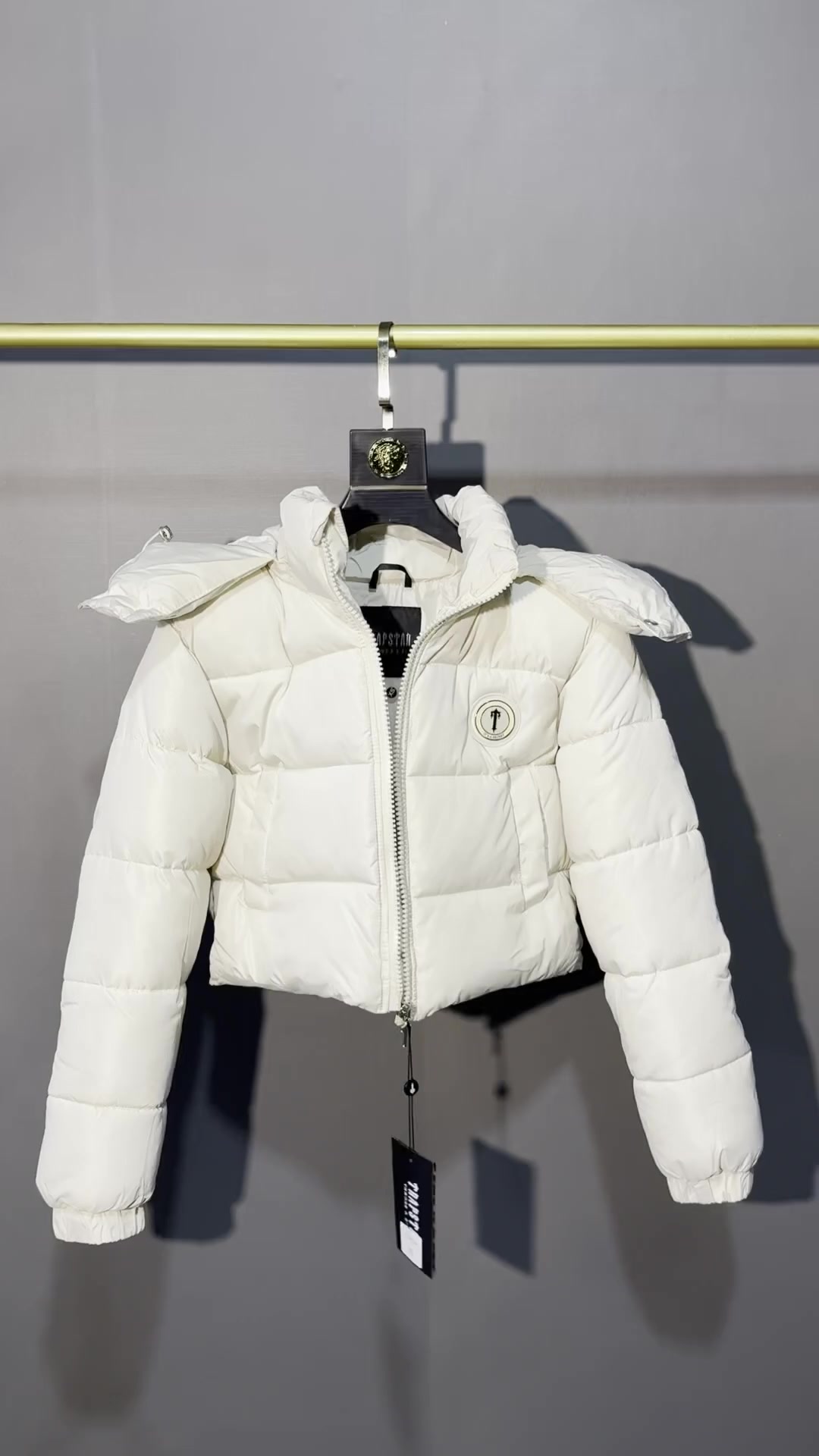 Trapstar Irongate Detachable Hooded Puffer Jacket · ZT14011 — תמונה 2