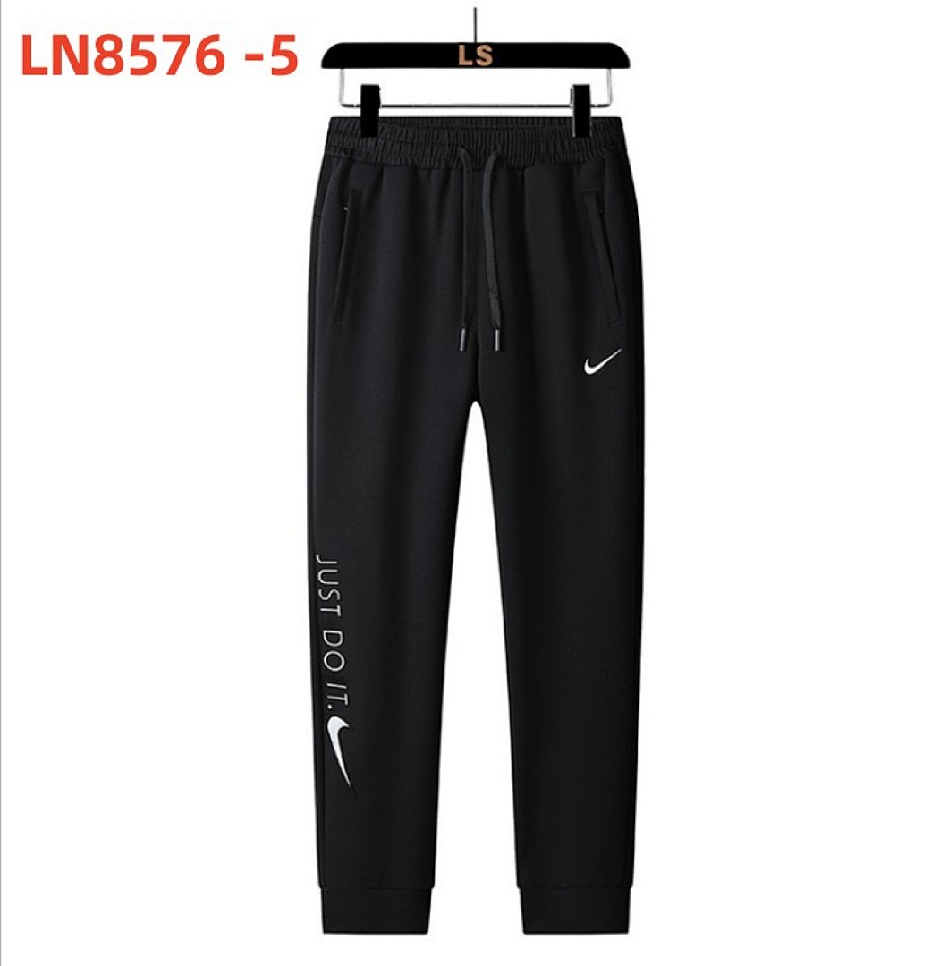 LN8576