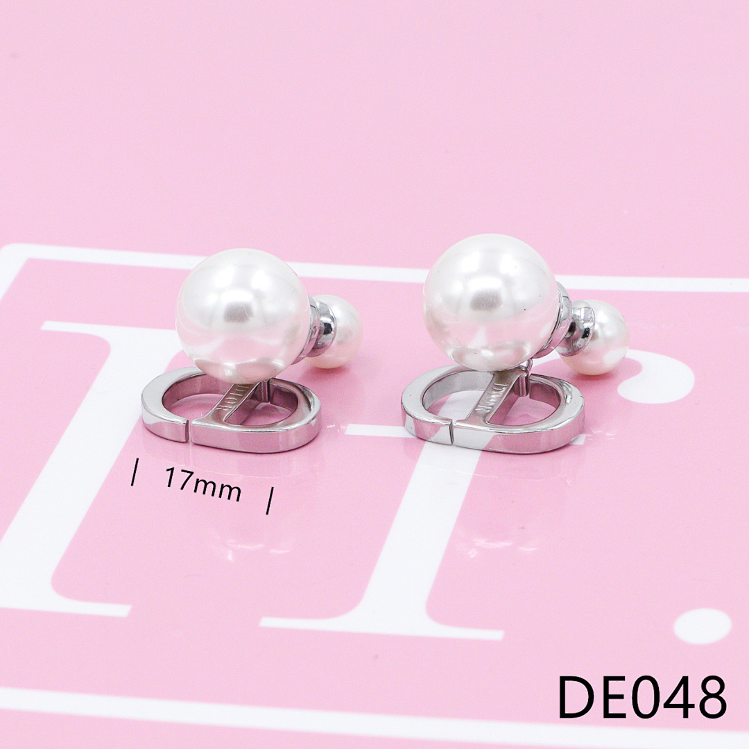 DE4 Dior