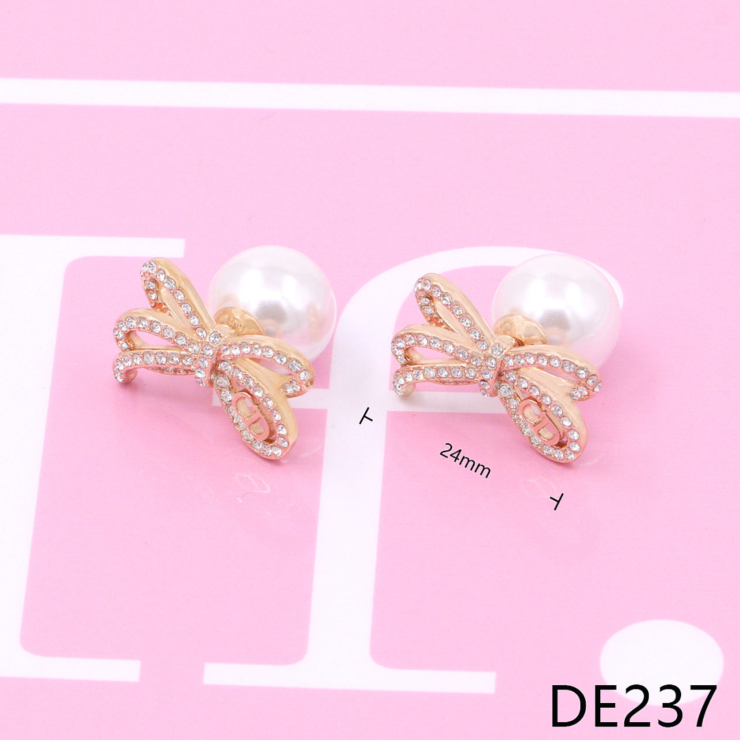 DE20  15$ Dior — תמונה 20