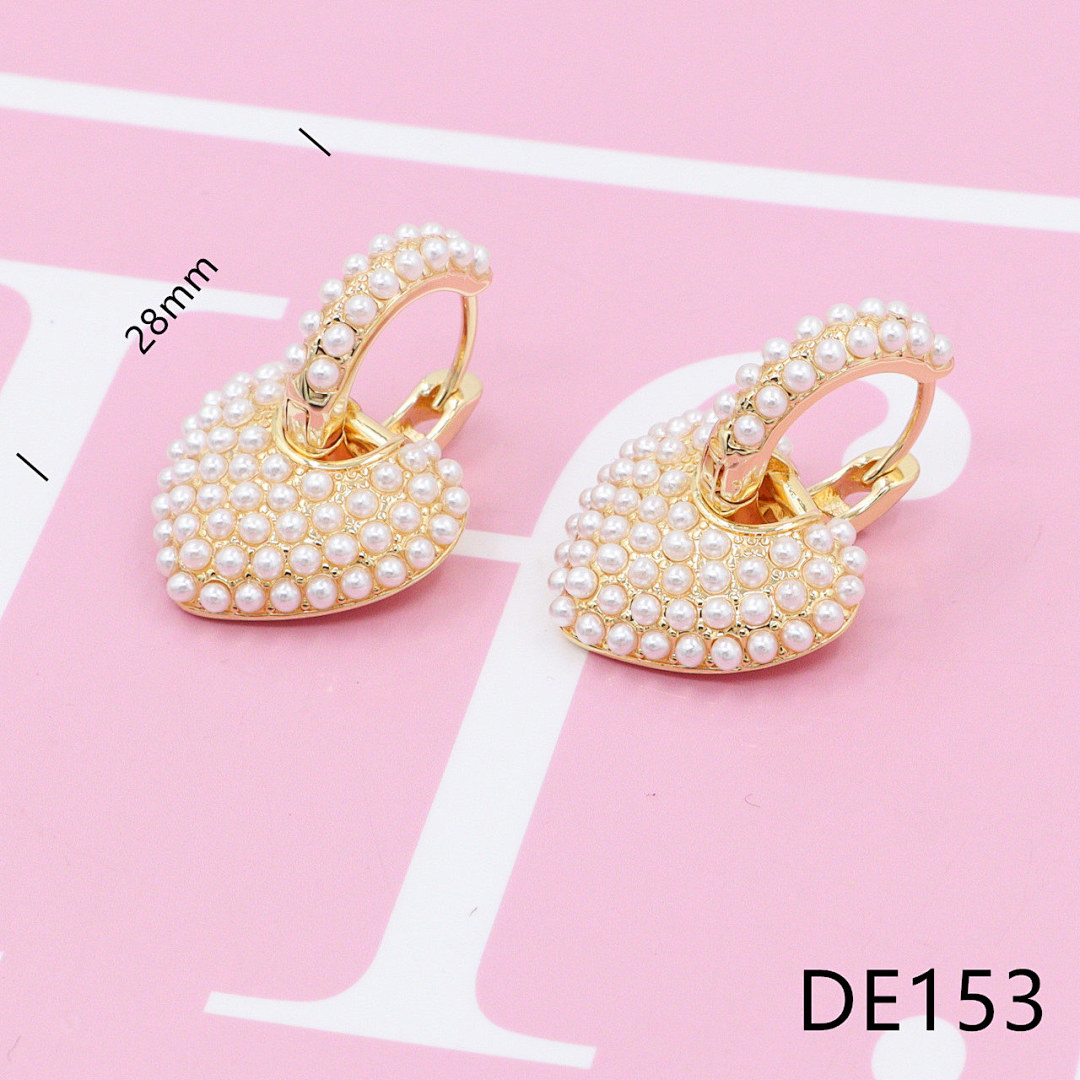 DE13 Dior
