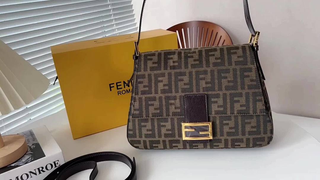 Fendi HE6789