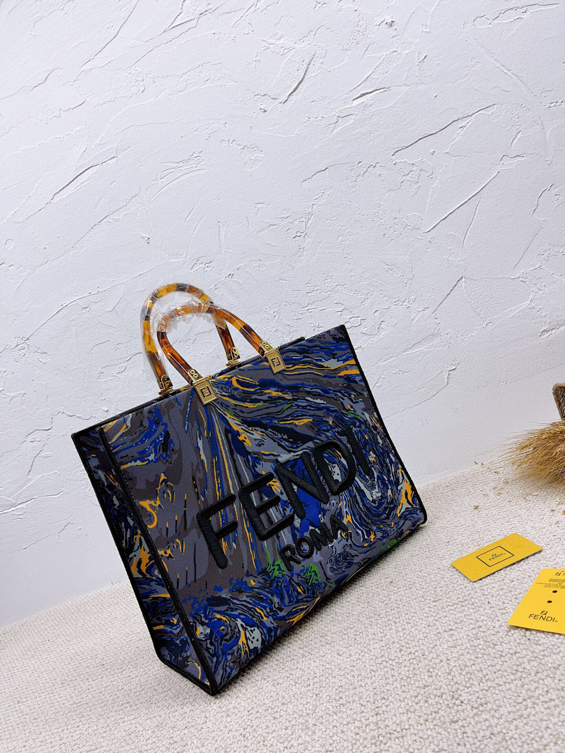 FENDI HE2991