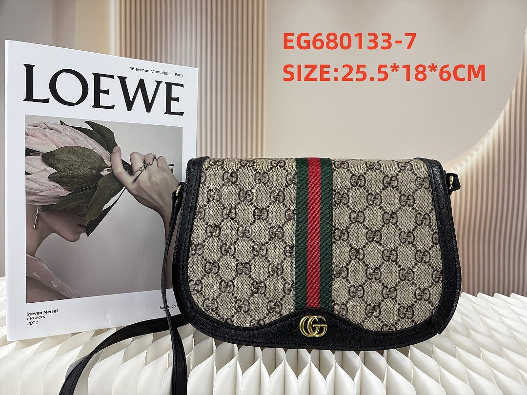 gucci EG680133