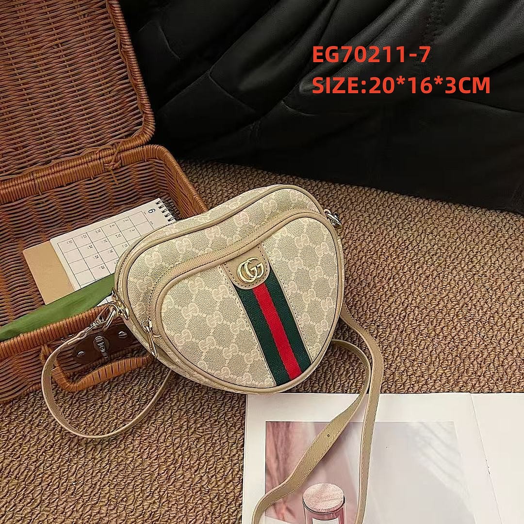 gucci EG70211