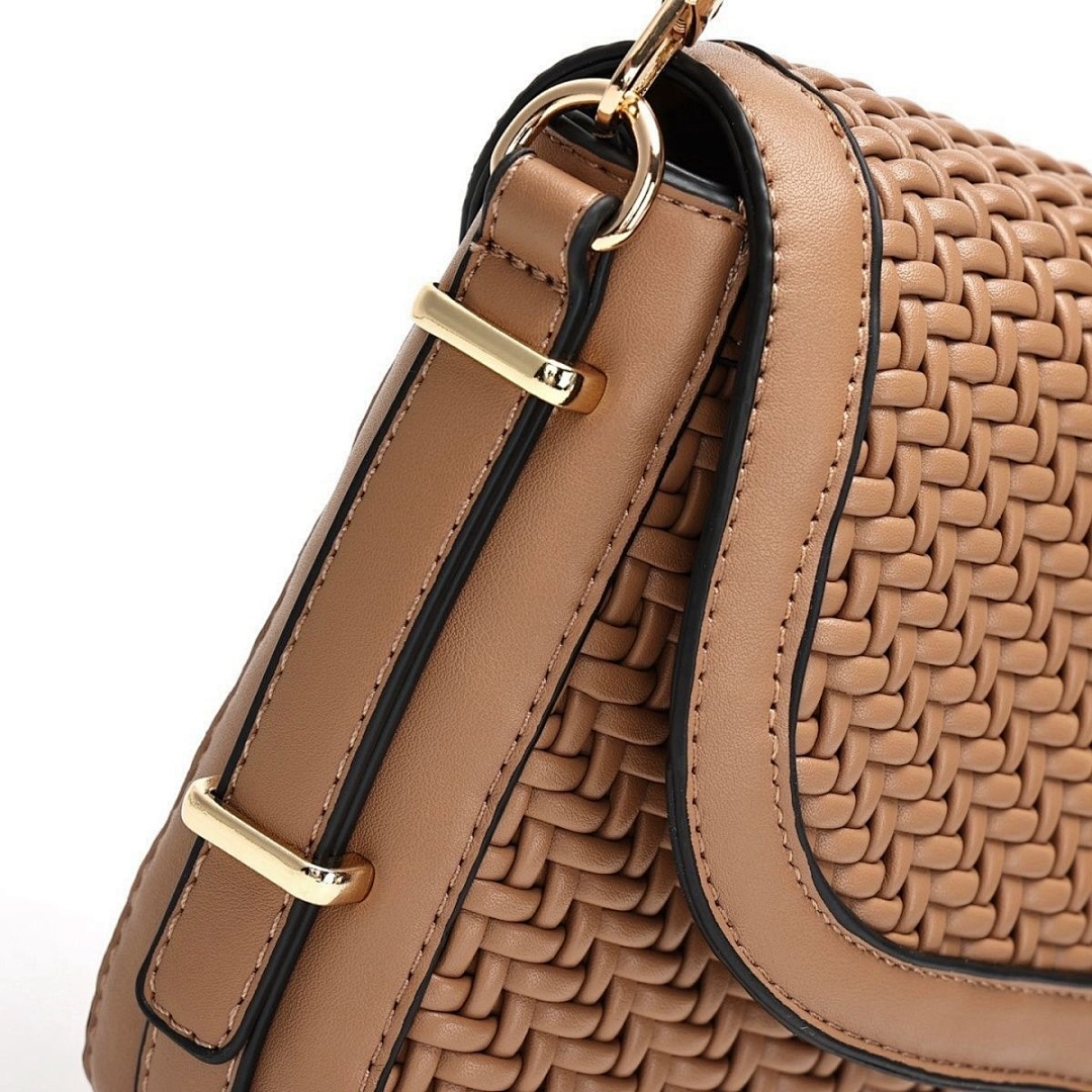 guess AG44671