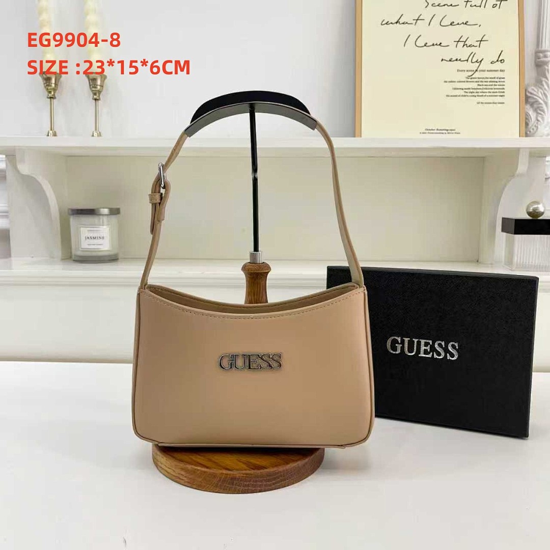 guess EG9904
