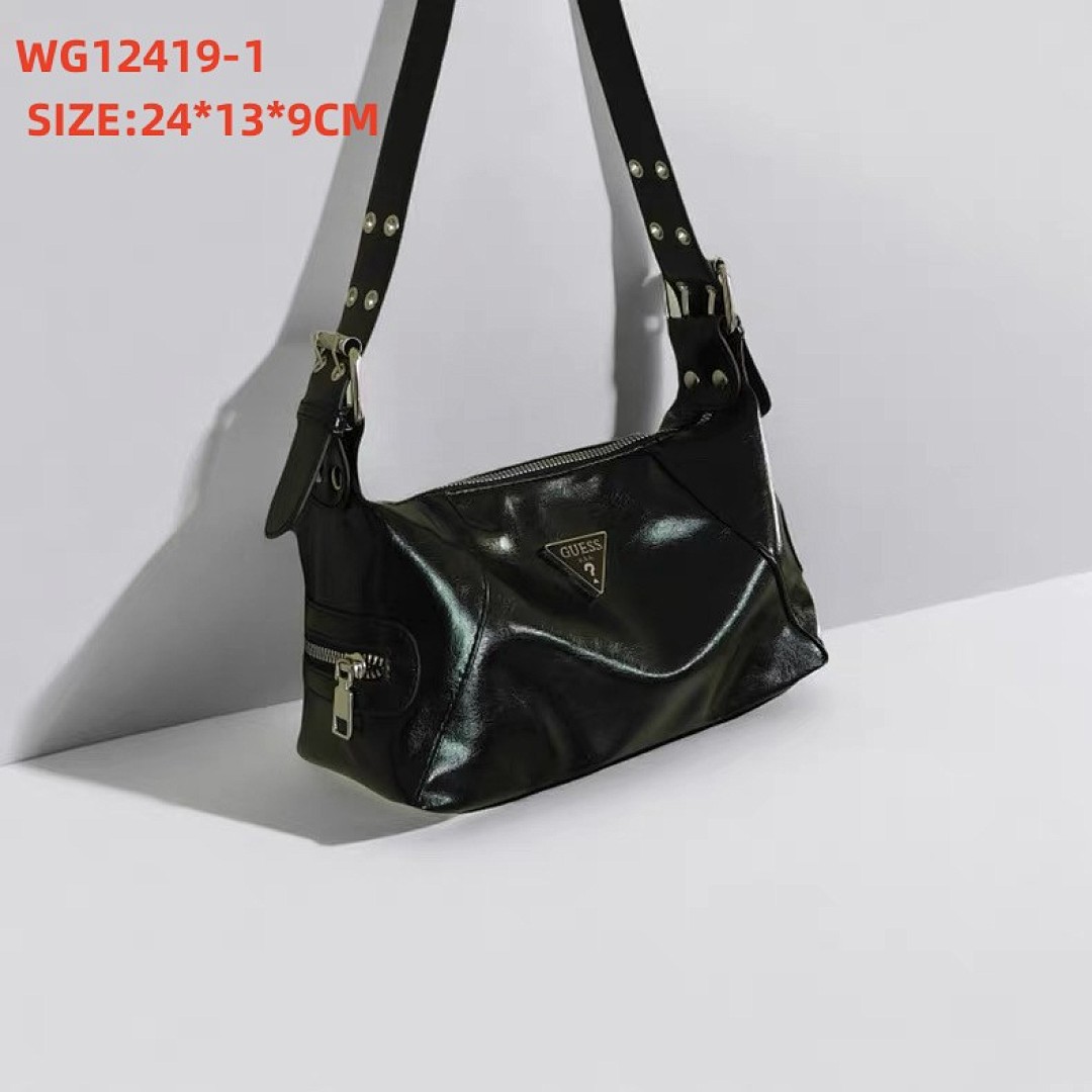 guess WG12419