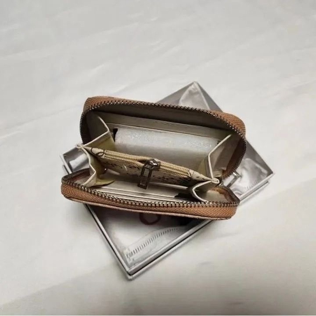 guess WG53456