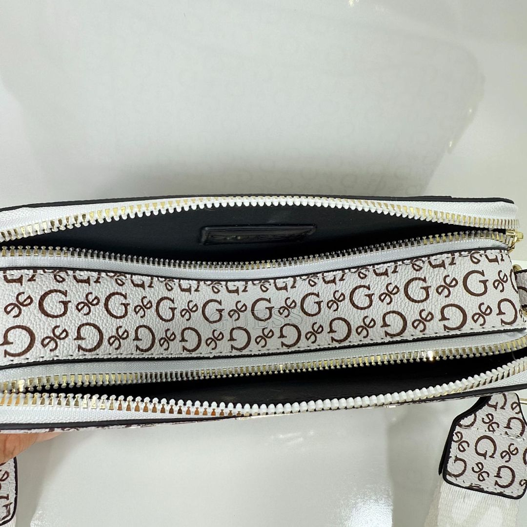 guess WG82012