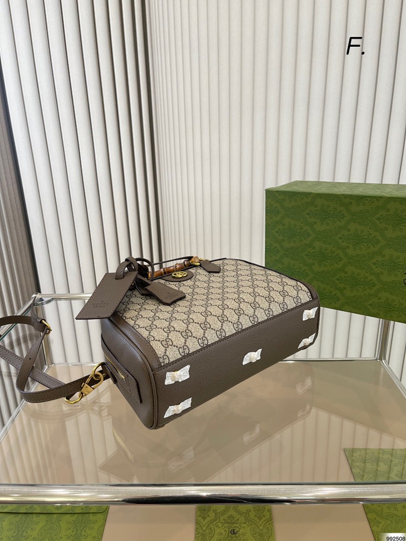 Gucci Diana · ZT10959 — תמונה 11