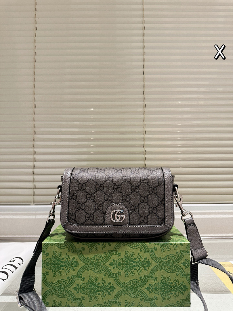 GUCCI HE8296