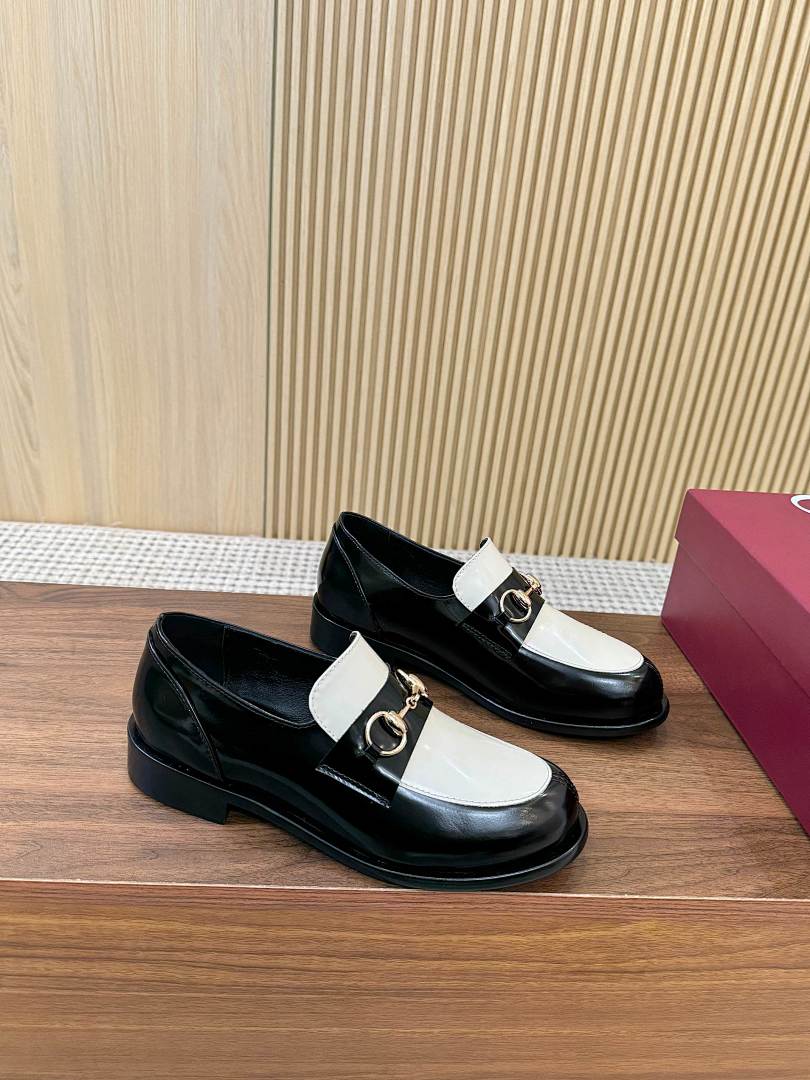 GUCCI $124 ZT9301