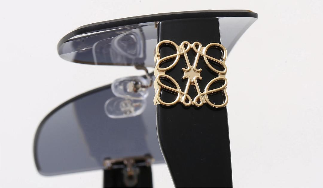 LOEWE — משקפי שמש · ZT13828 — תמונה 7