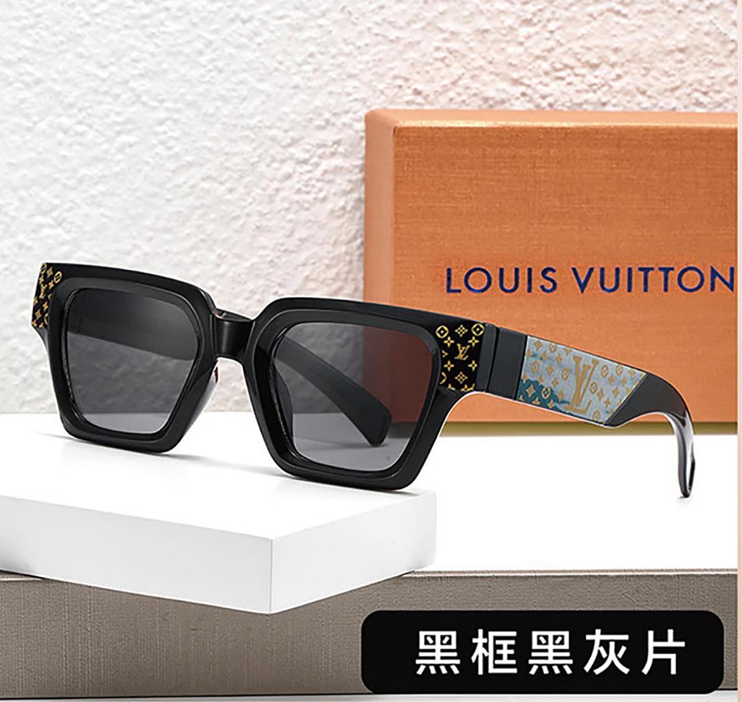 Louis Vuitton LV Clash Square Sunglasses · ZT13830