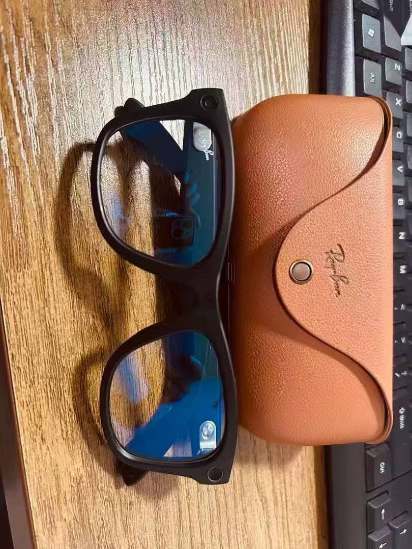 Ray-Ban Meta Wayfarer (Gen 2) · ZT14001 — תמונה 16