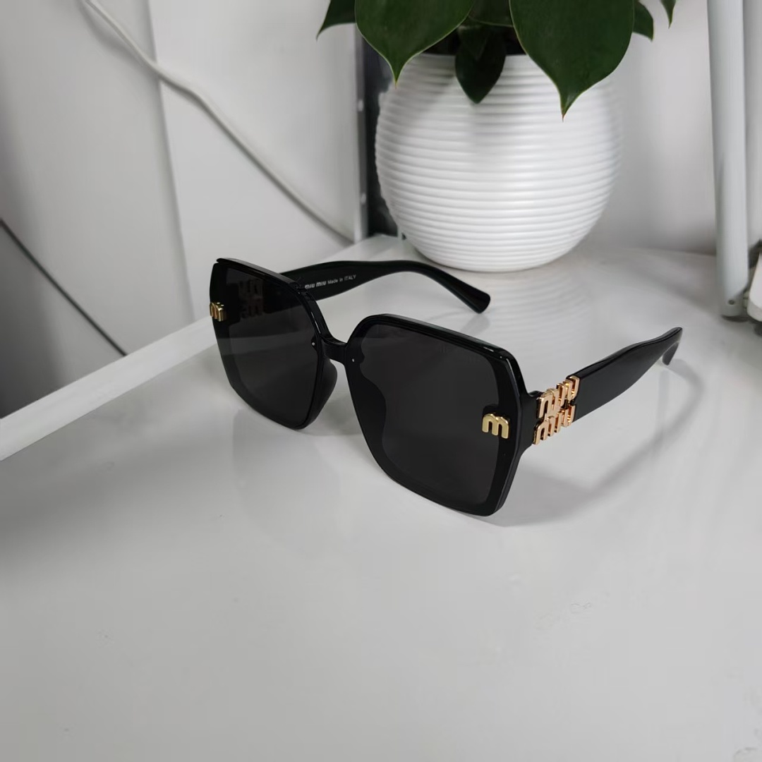 MIUMIU ZT13108