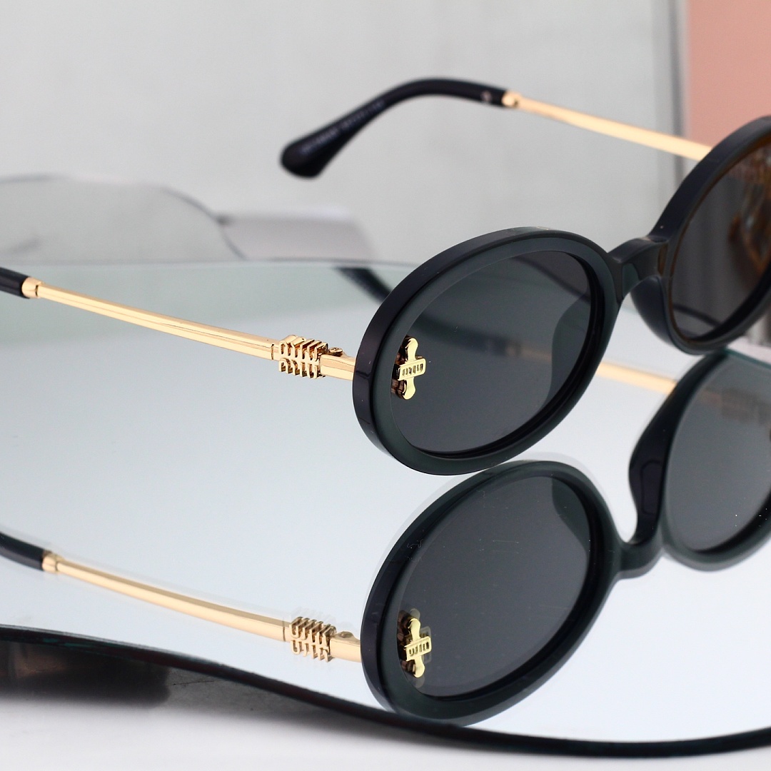 Miu Miu — משקפי שמש · ZT13820 — תמונה 4