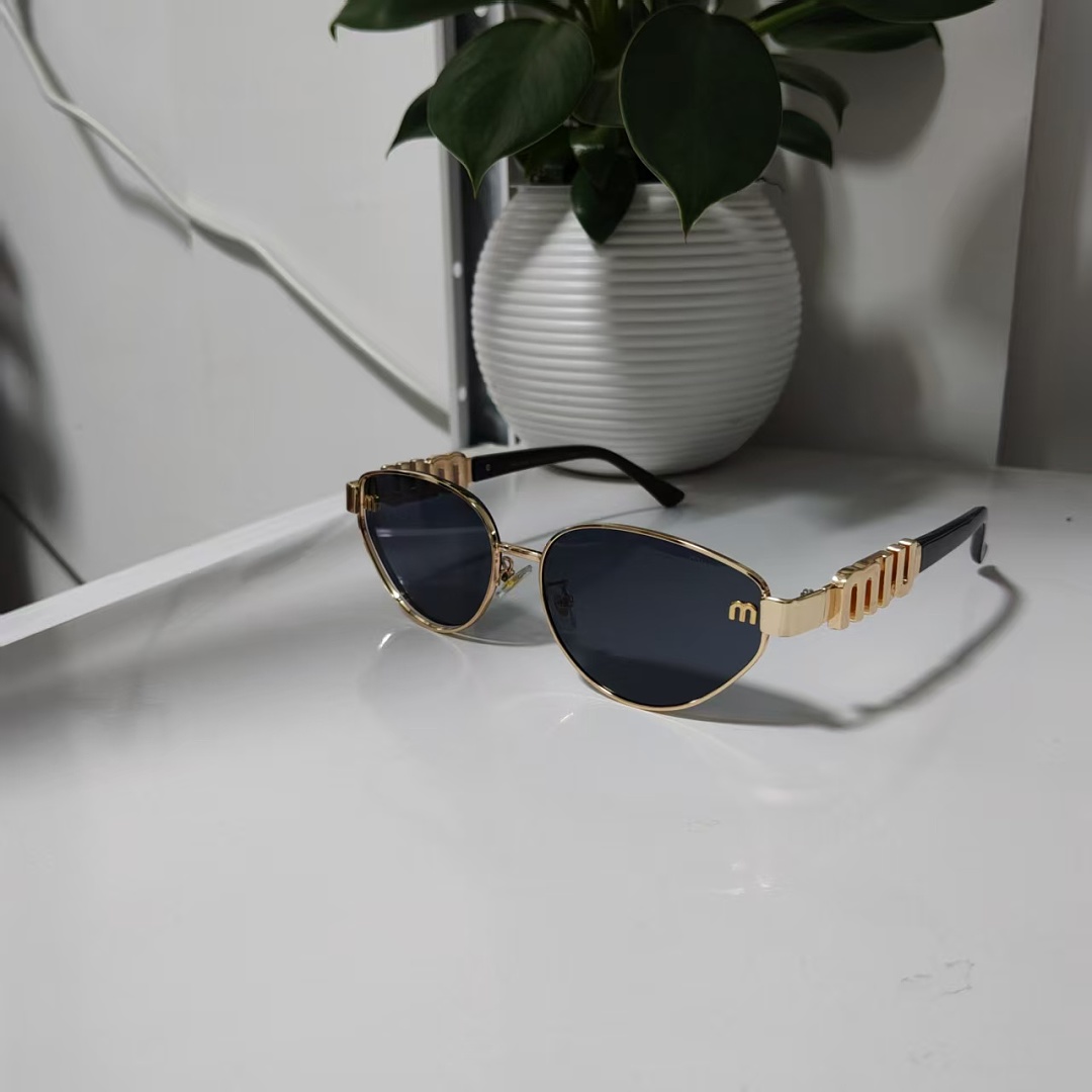 MIUMIU ZT13102