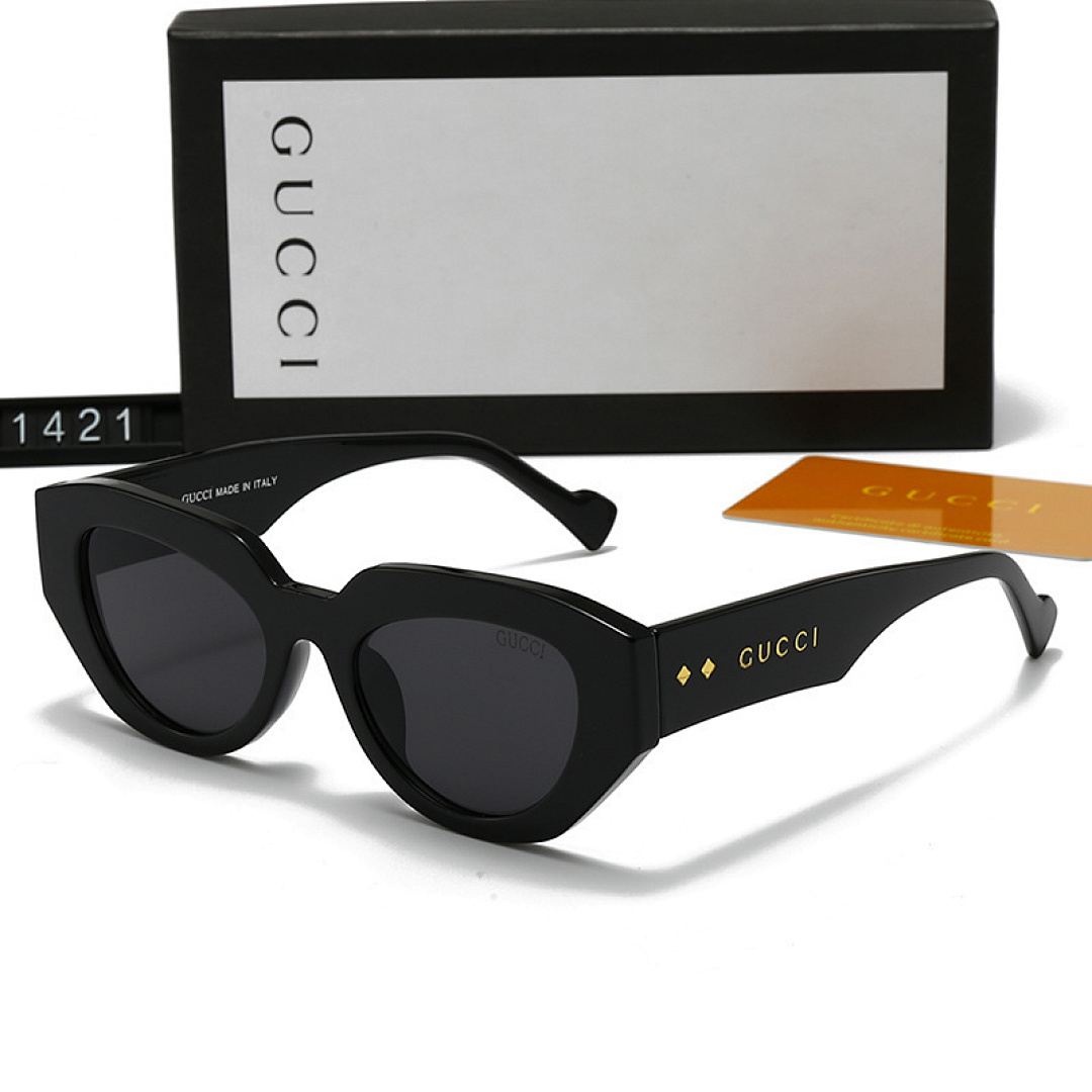 -Gucci  HE7840