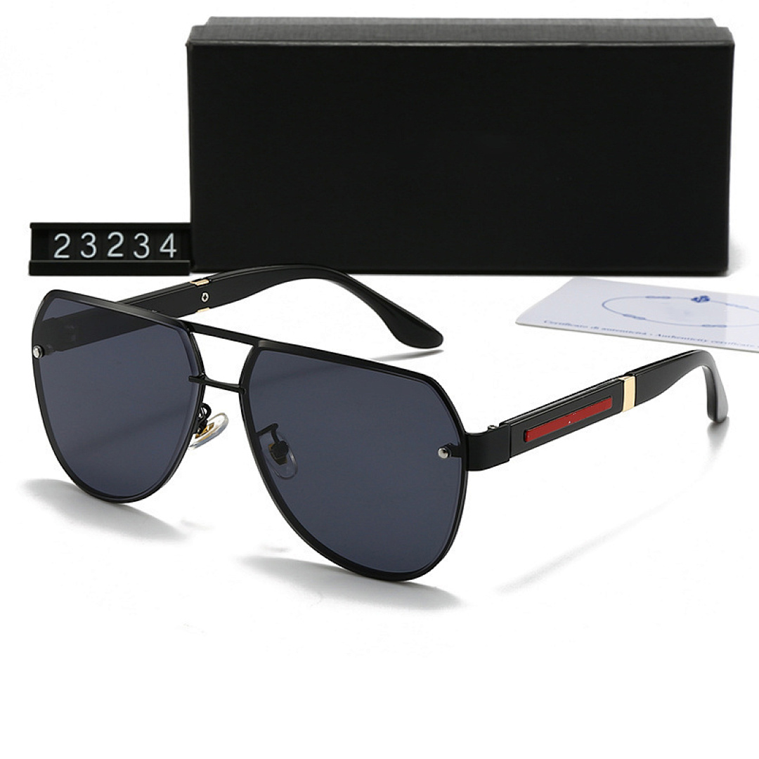 -Prada  HE7862