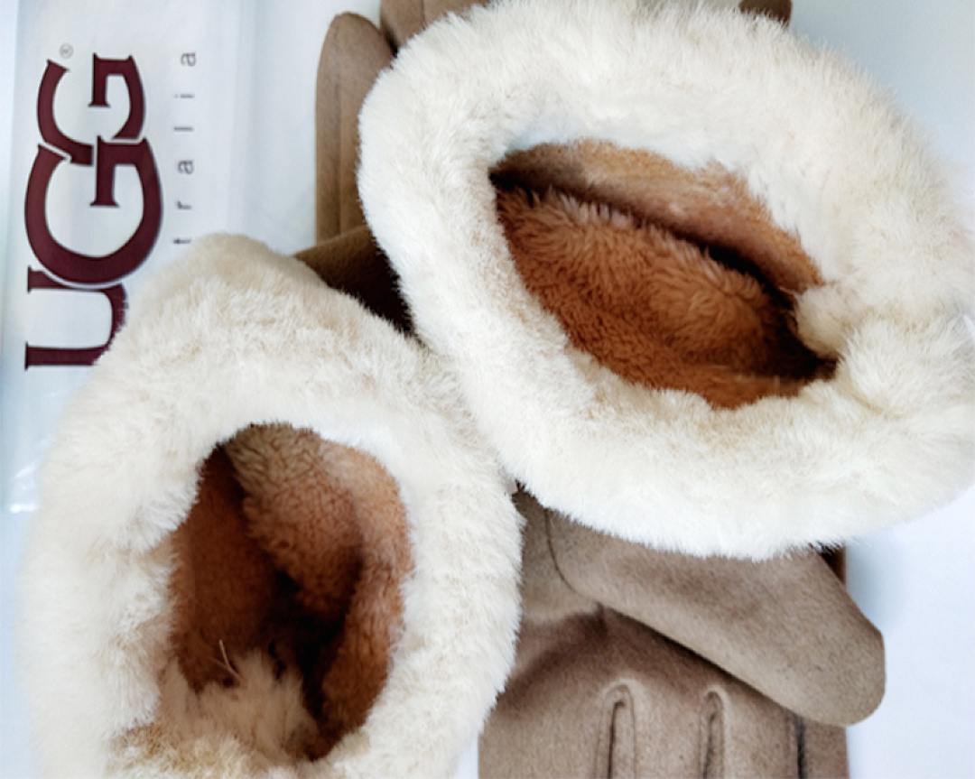 UGG Turn Cuff Glove · A581 — תמונה 13