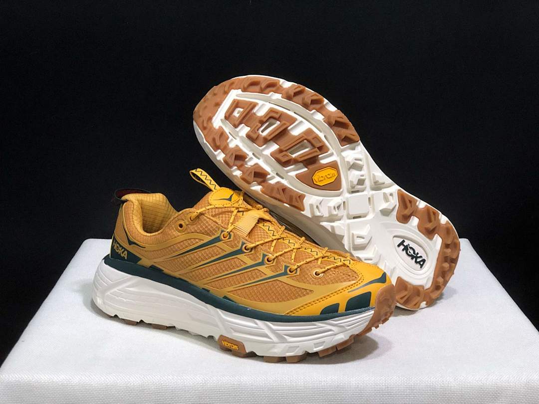 Hoka HE8025